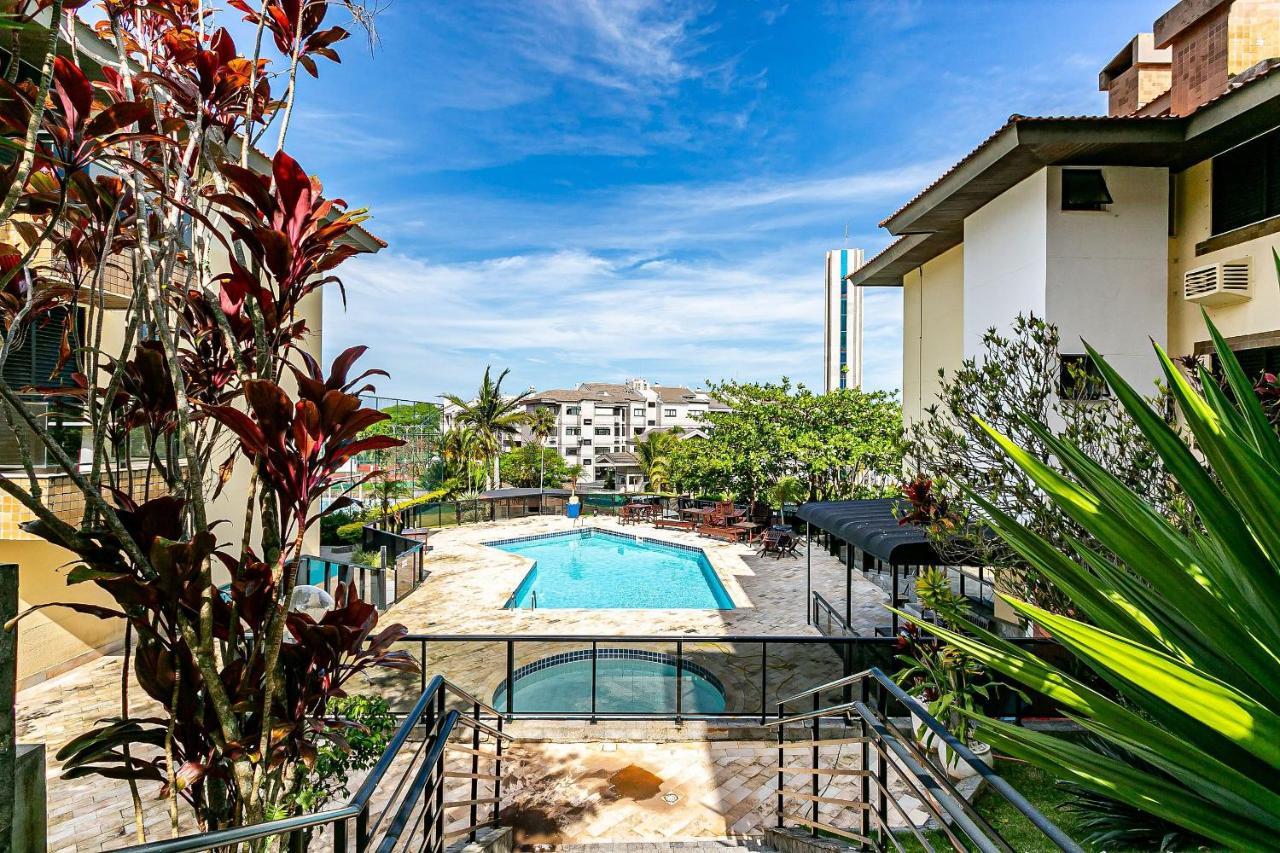 Apto Com Sacada E Churrasq 260M Praia Brava Coi302 Florianópolis Екстериор снимка